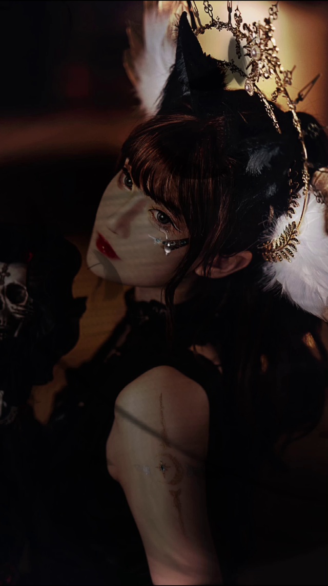 （点击头像查看更多）孤独