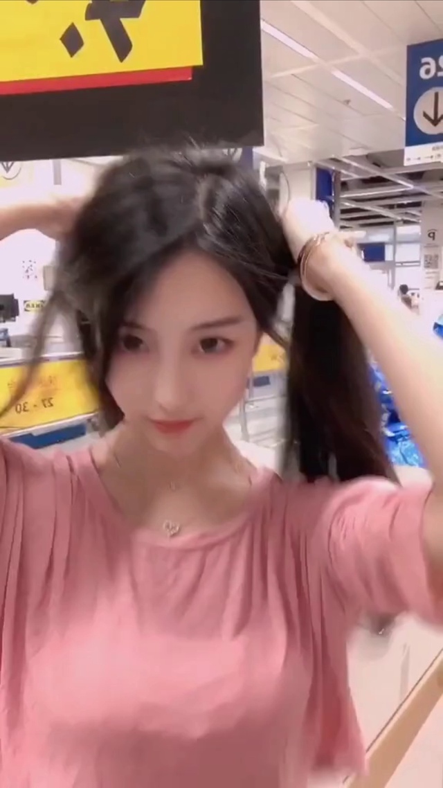可爱小姐姐