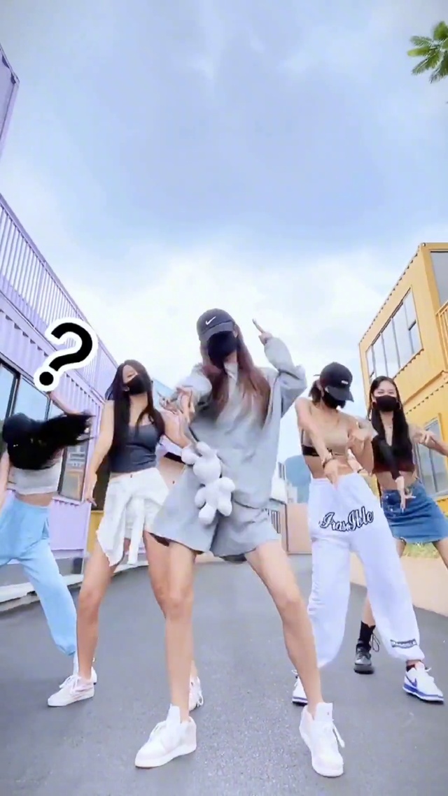 大大大长腿😉😉😉