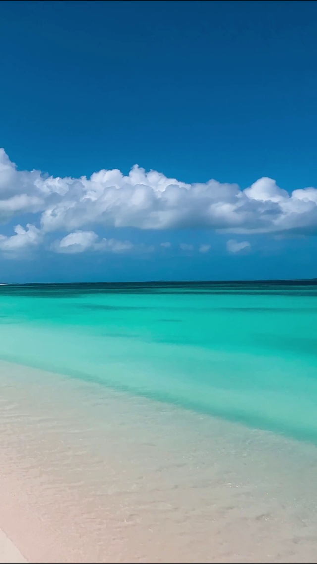 唯美沙滩海浪4K