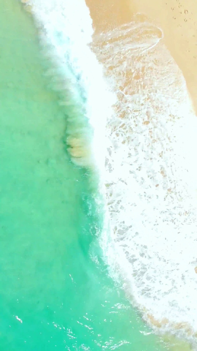 治愈沙滩海浪4K