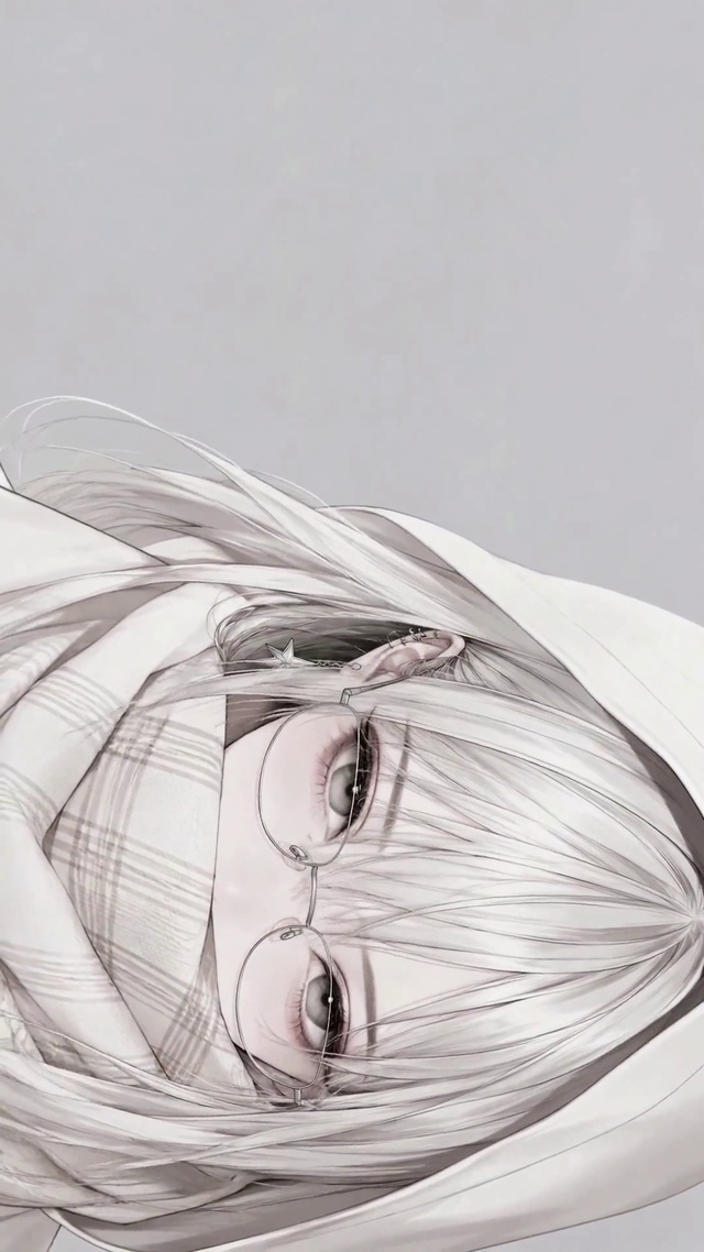 清冷眼镜少女