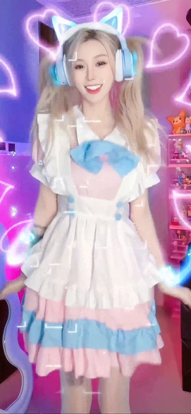 可爱乖巧二次元动漫美少女