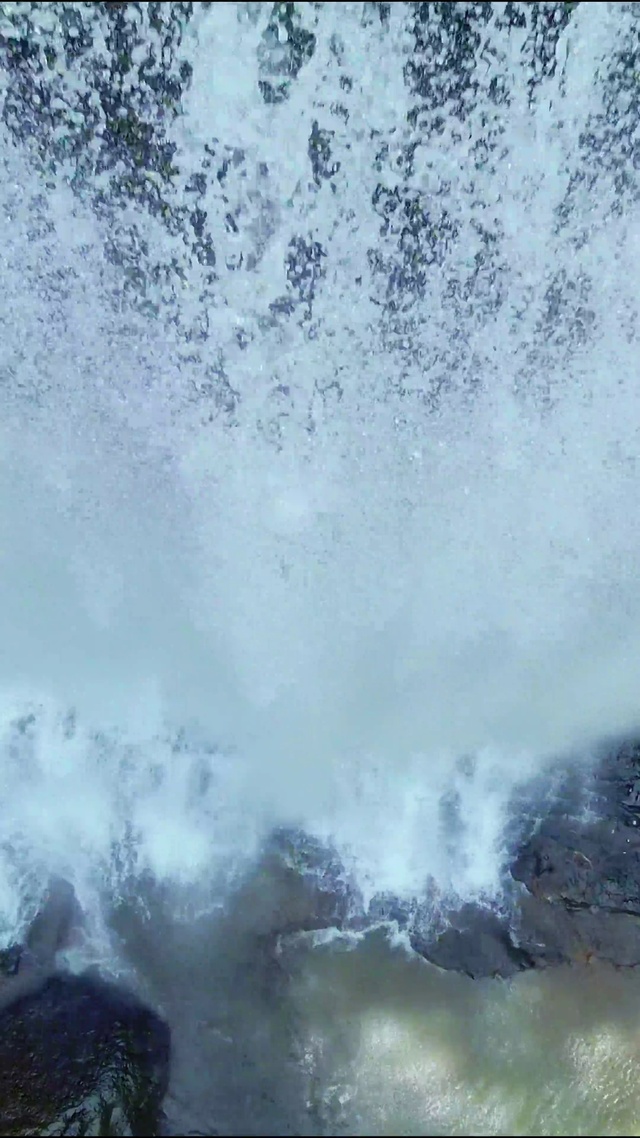 4K唯美瀑布飞流直下