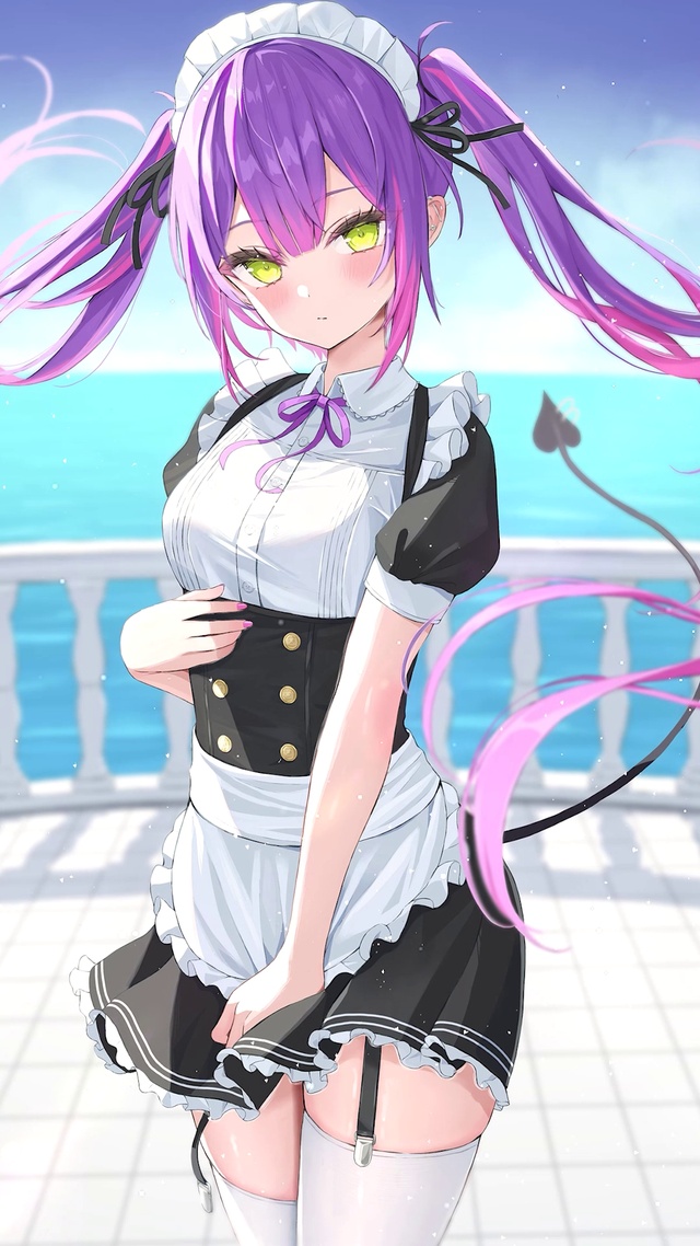 可爱阳台紫发少女