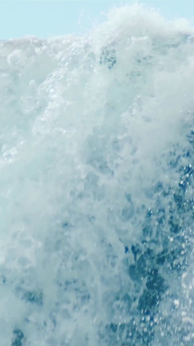 4K唯美高山瀑布