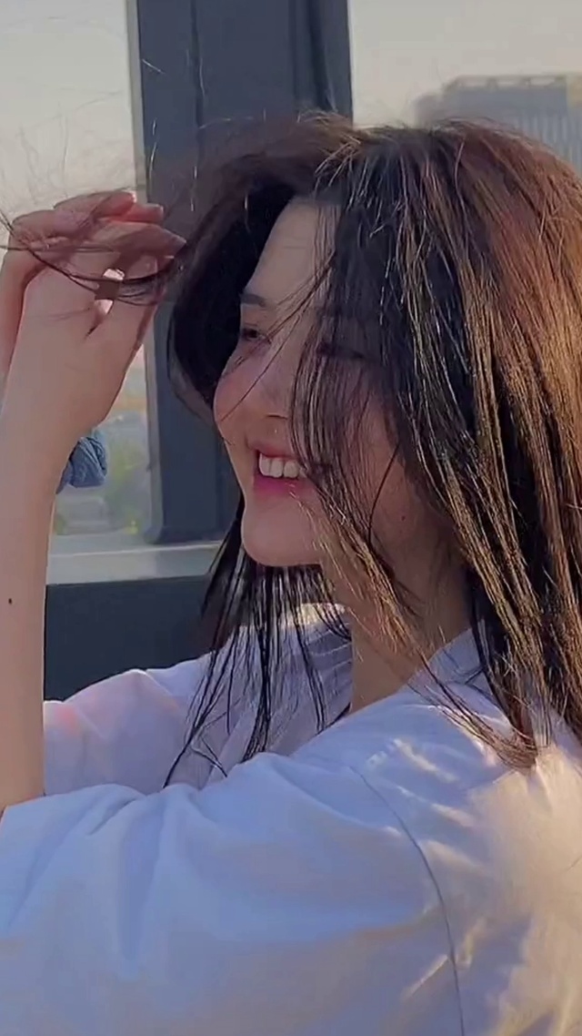 氛围感美女