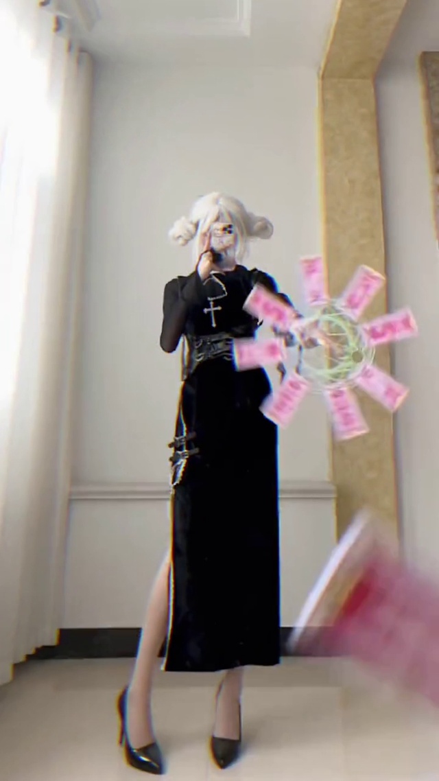 美女变装