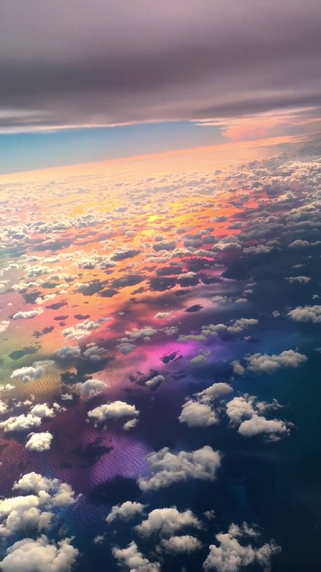 彩色天空