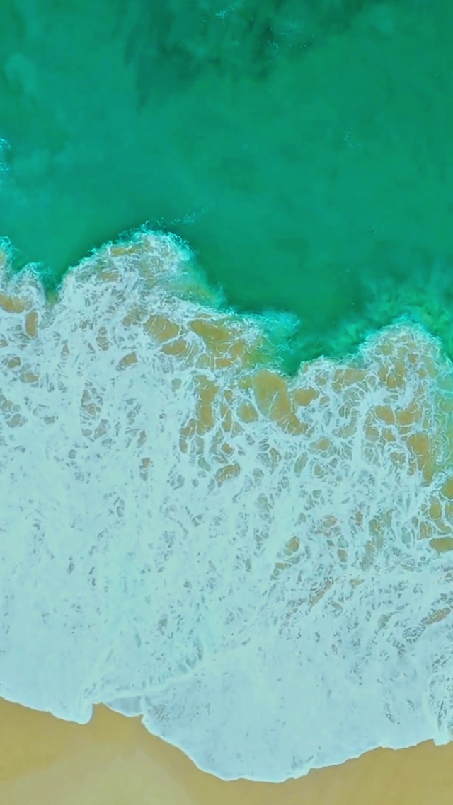 唯美壁纸海浪4K