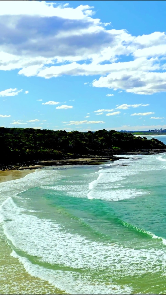 蓝天海浪