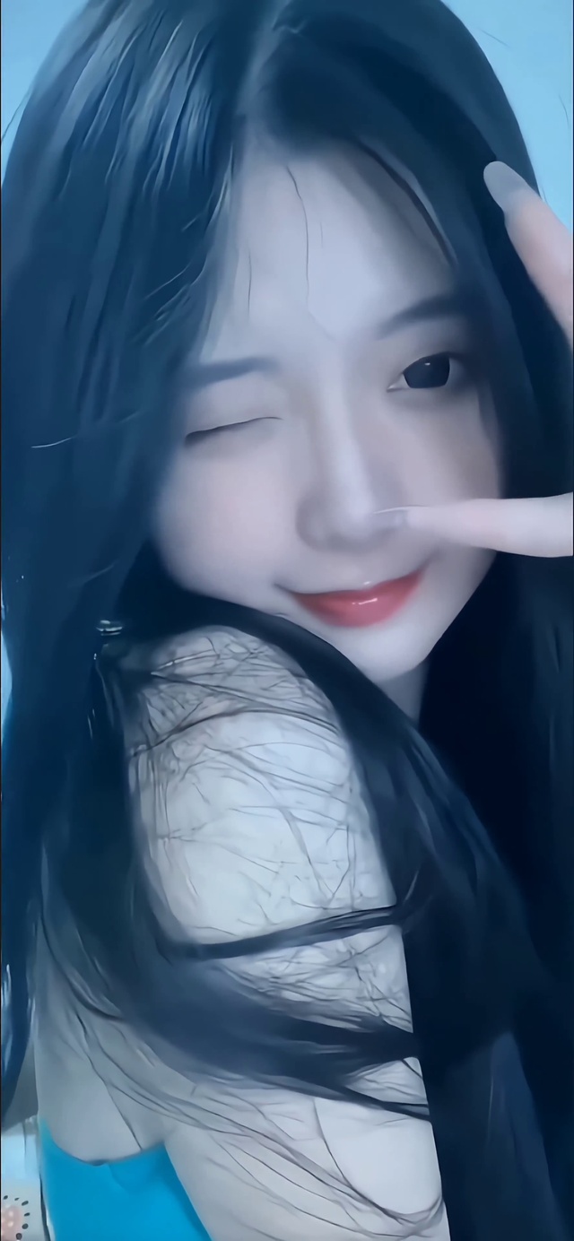 超可爱治愈的女孩