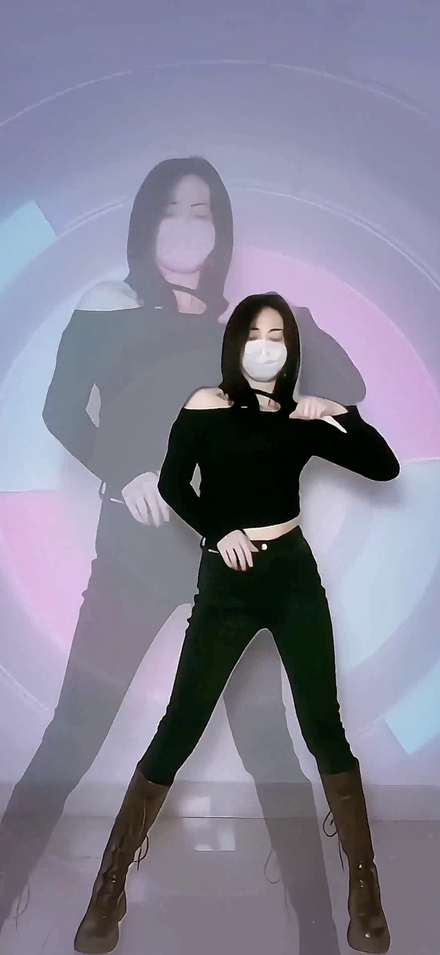 性感热舞美女长腿舞蹈