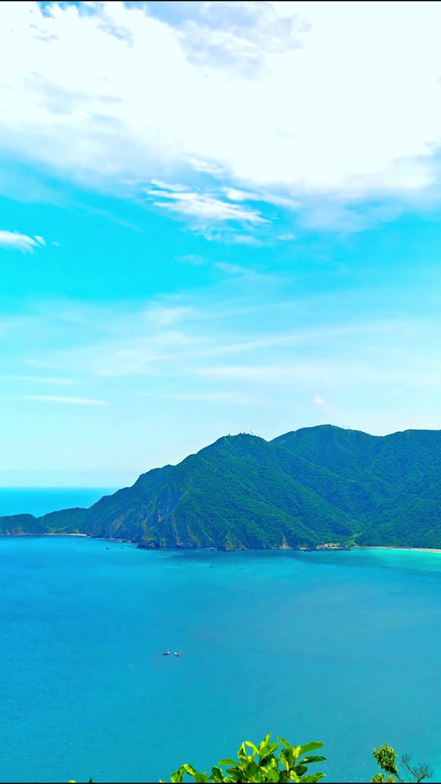 唯美蓝天白云大海4K