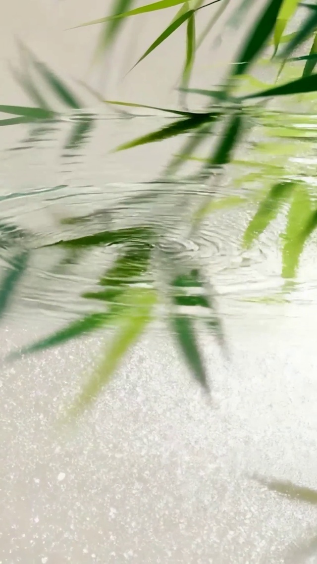 水波竹林