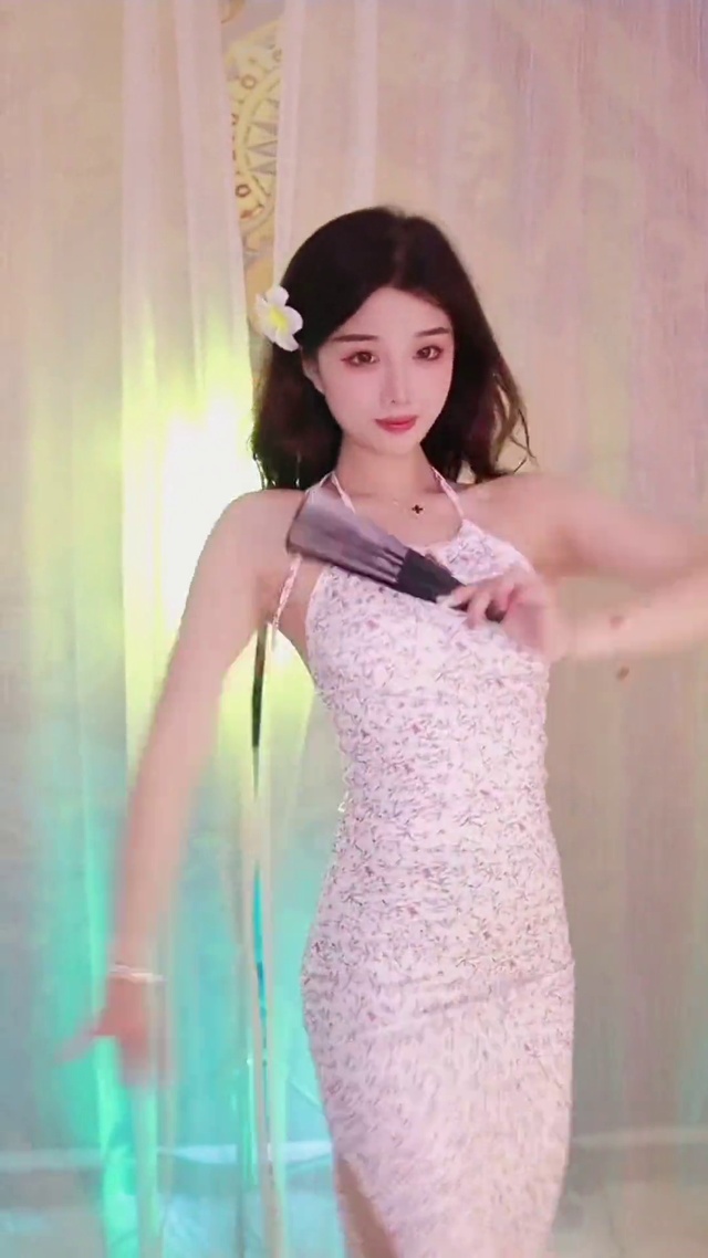 【何同砚】我们拍到了7500光年外的景物