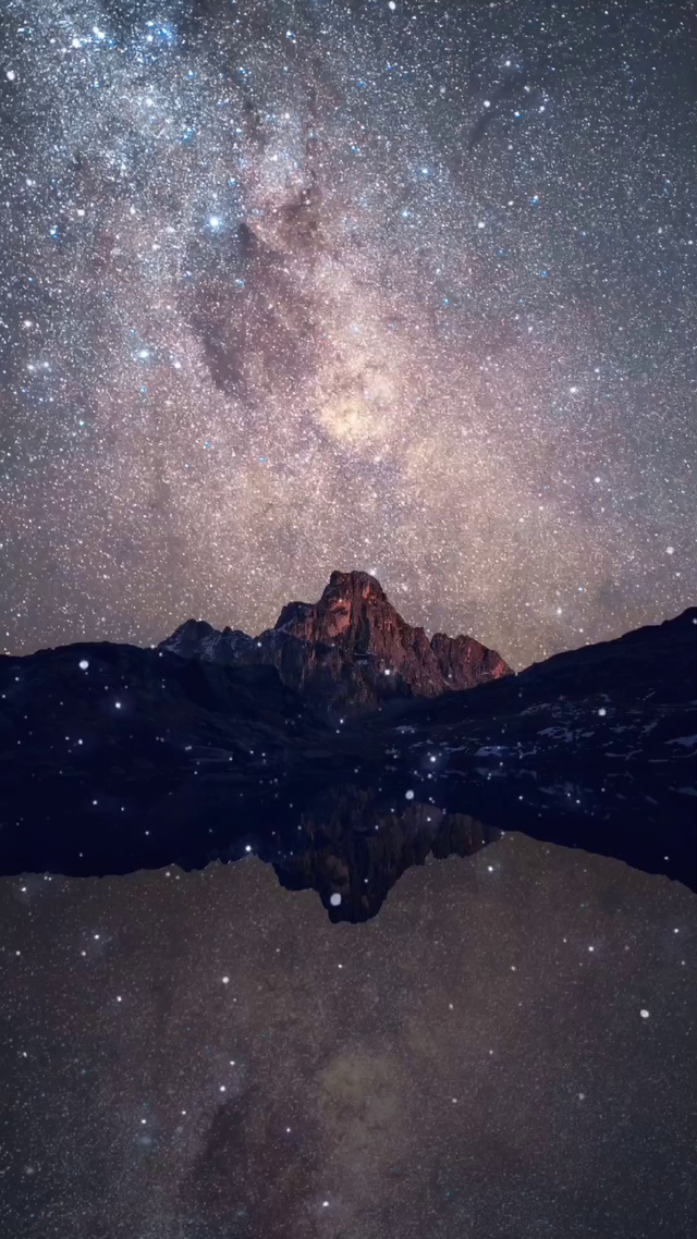 星光不负赶路人，时光不负有心人，山野千里，你是我藏在星星里的浪漫。