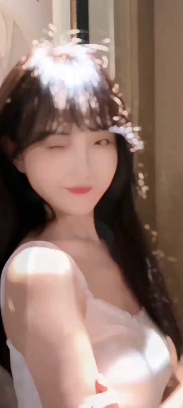 萝莉可爱性感甜美治愈萌妹美少女