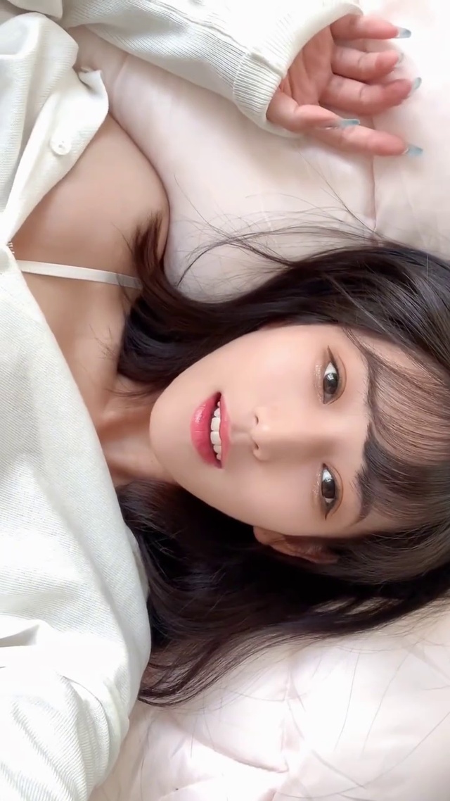 美女

