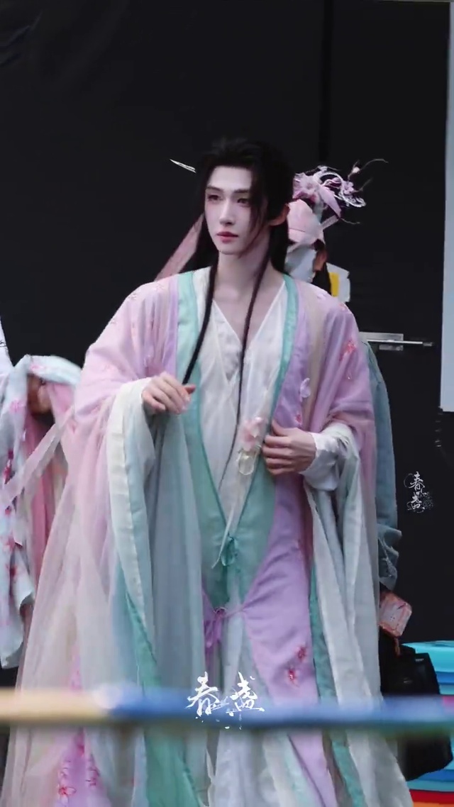 宇间桃仙