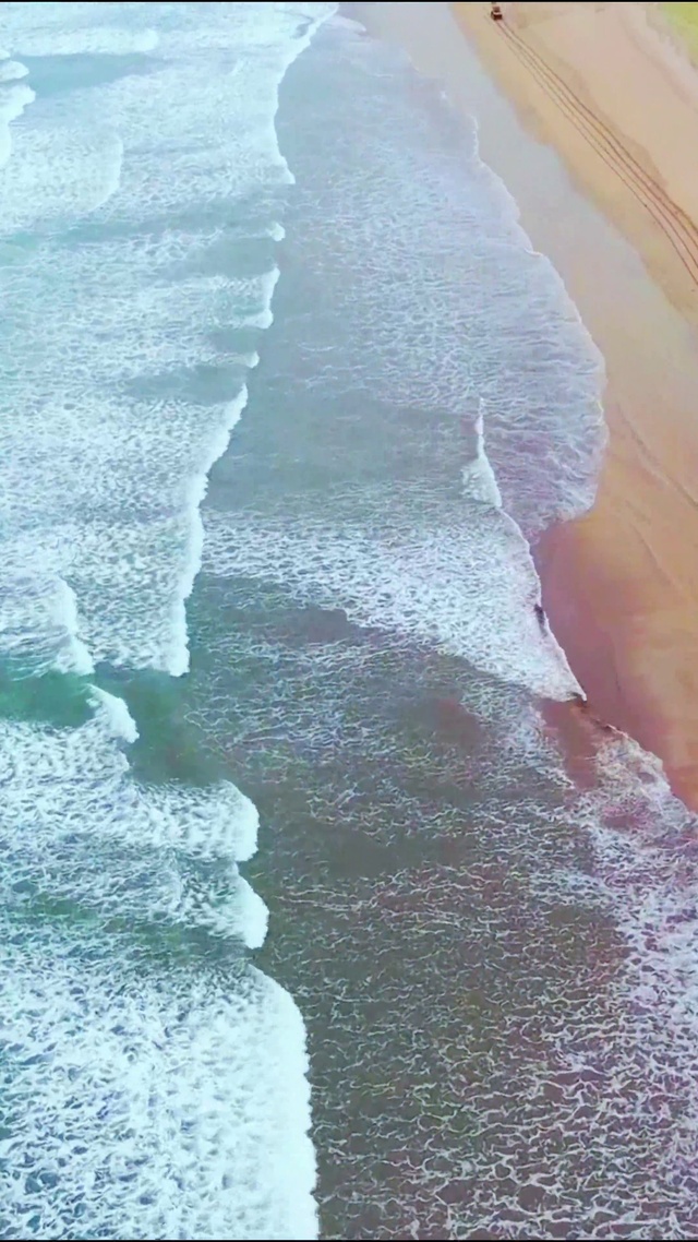 唯美沙滩海浪4K