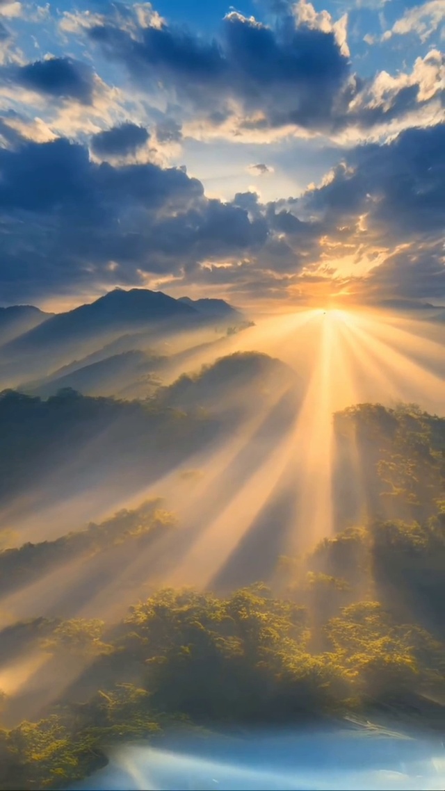 我见青山多妩媚，料青山见我应如是