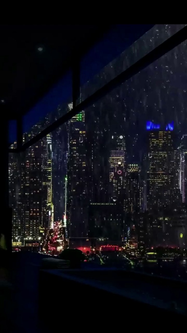 下雨的城市