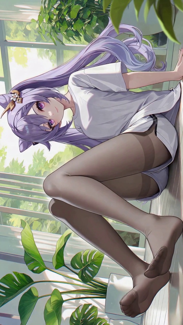 居家窗边紫发少女刻晴