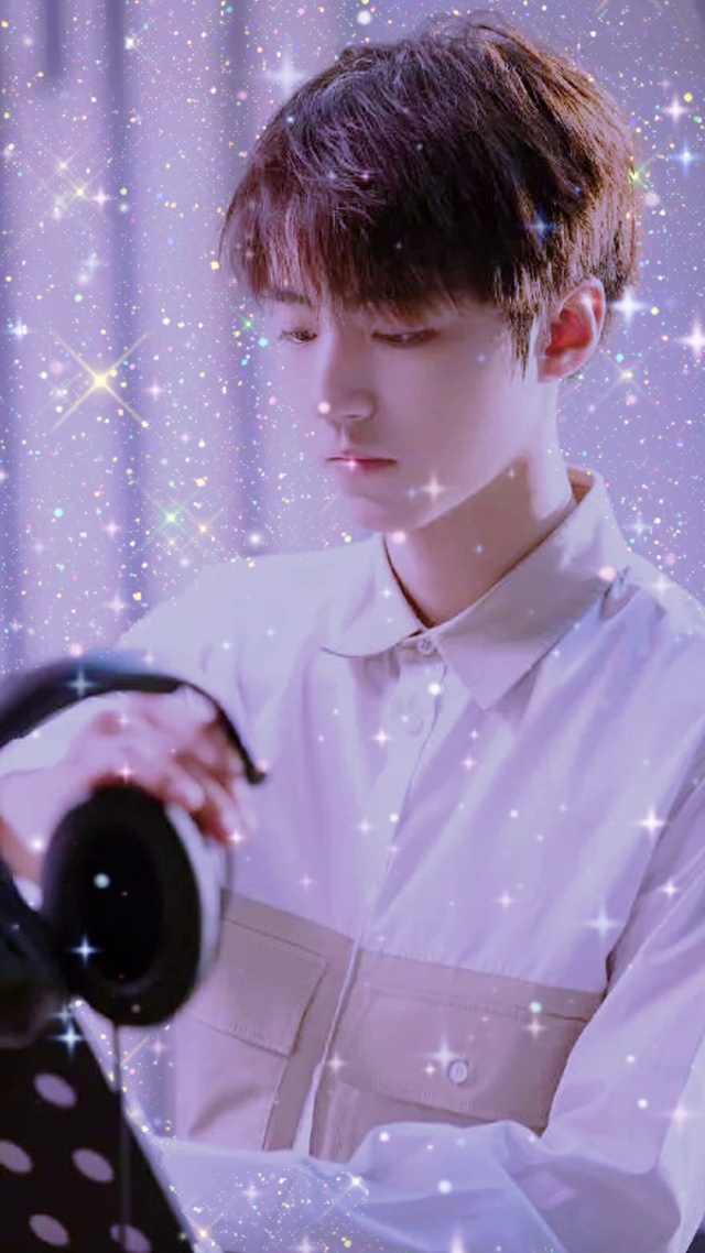 王俊凯吖(☆∀☆)