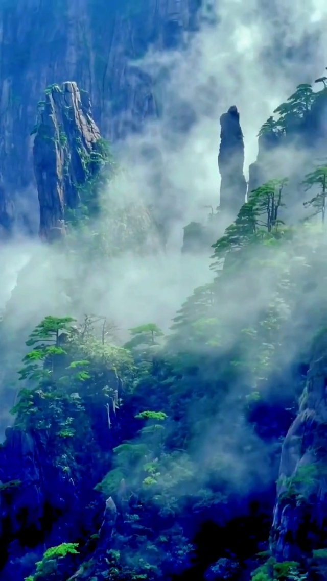 云雾缭绕,仙气飘飘(风景手机动态壁纸) - 风景手机壁纸下载 - 元气壁纸