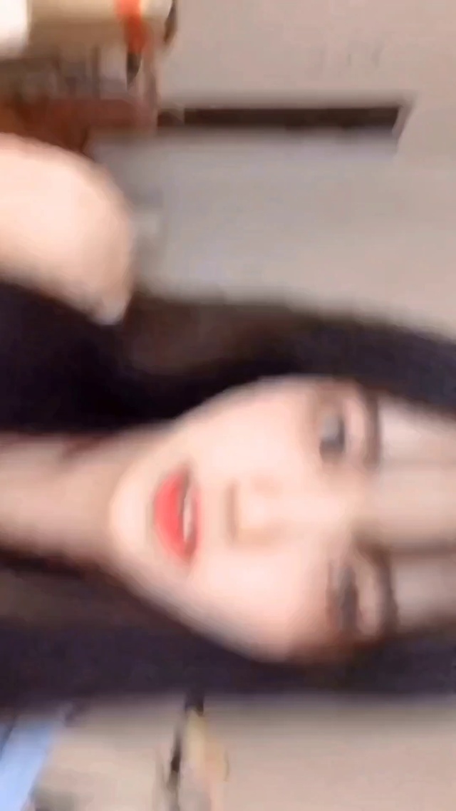 渣男必备美女亲亲4k超清