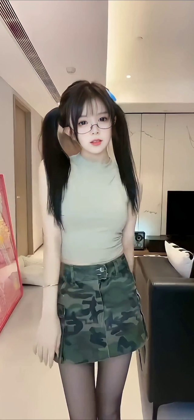 可爱萝莉少女甜美清新治愈小女孩