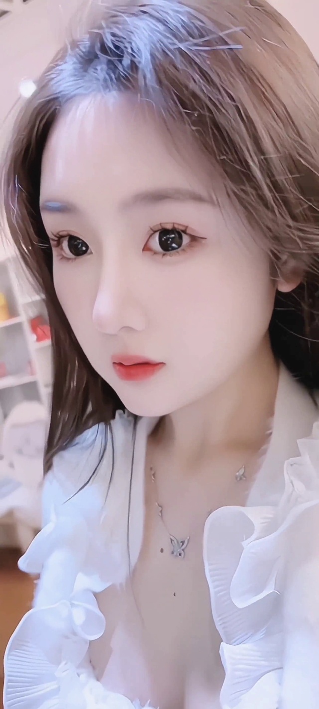 治愈甜美少女迷人可爱姐姐小甜妹