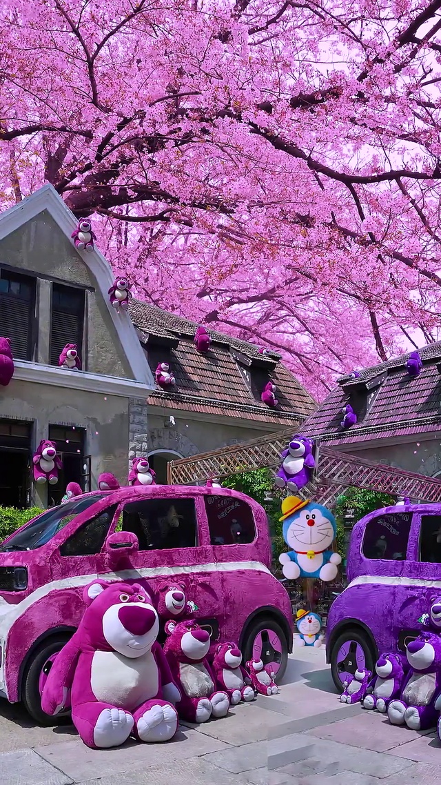 唯美草莓熊房子