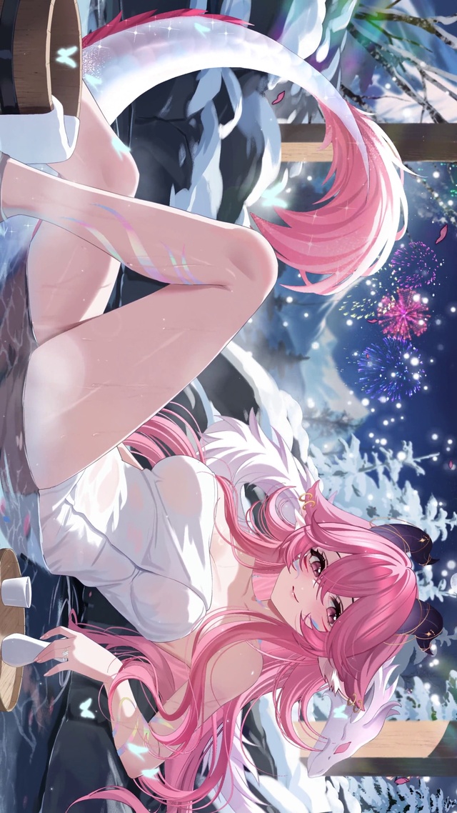 粉毛龙女