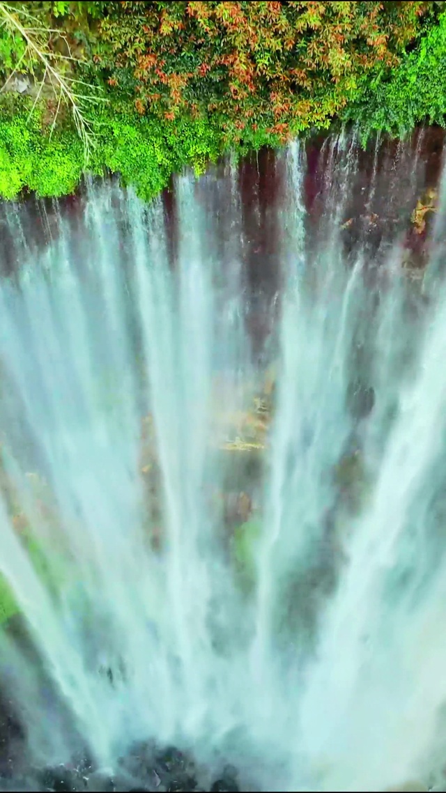 飞流直下三千尺  4K