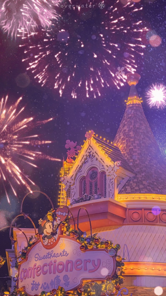 【迪士尼城堡】图源微博overwater