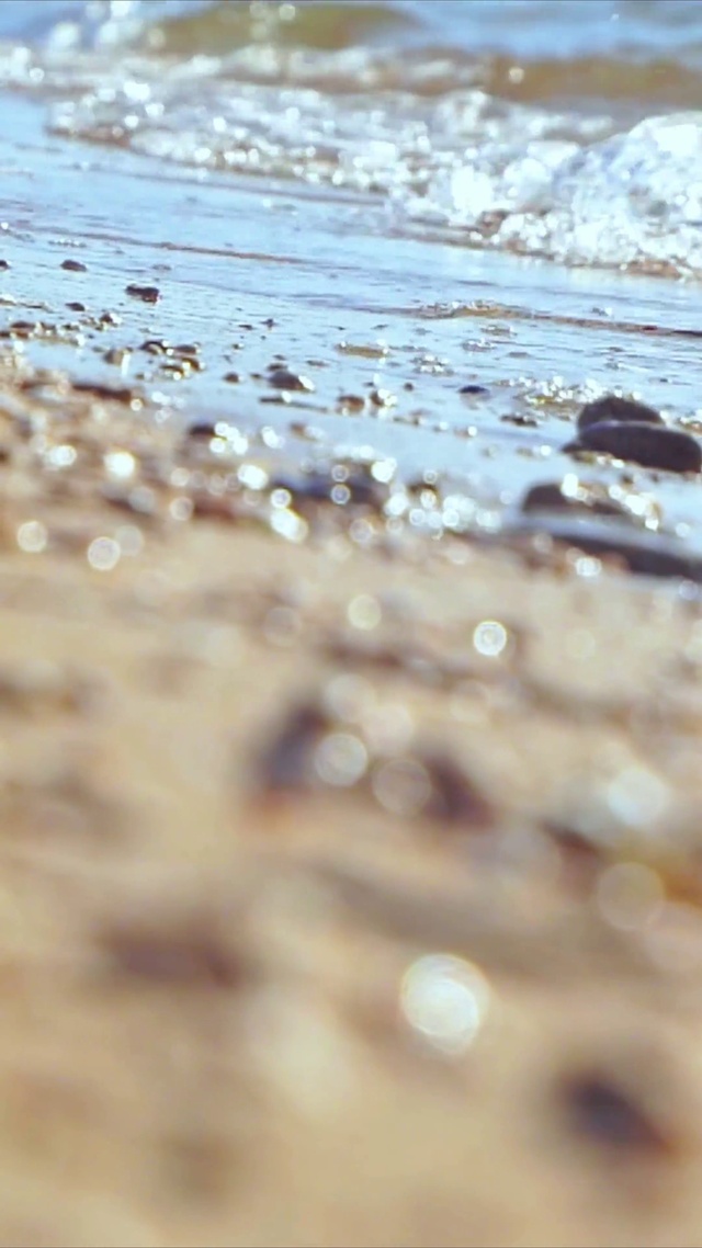 唯美沙滩海浪4k