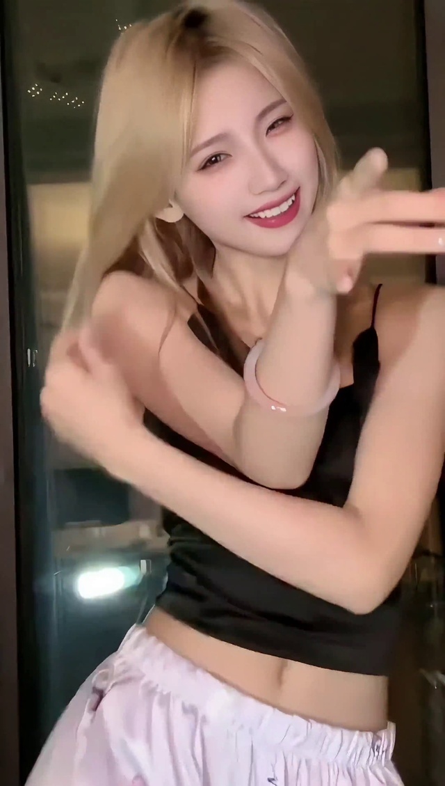 甜美少女唯美4k