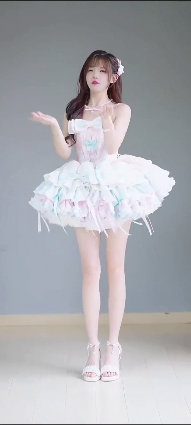 超可爱美女治愈迷人清纯性感甜美