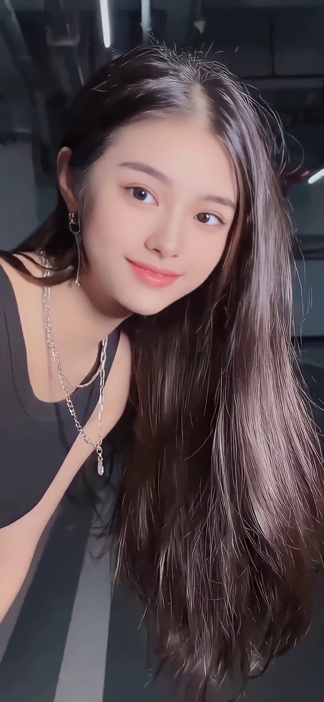 超甜可爱美少女呆萌性感迷人治愈