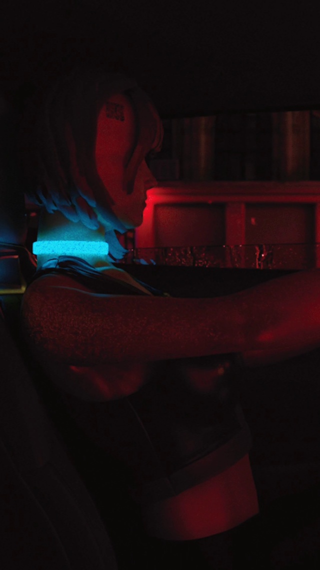 4k；车中的朋克女孩