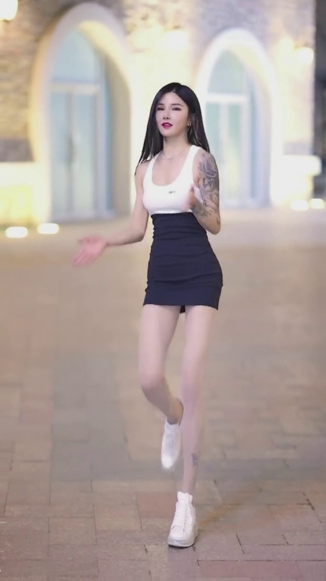 热舞女友