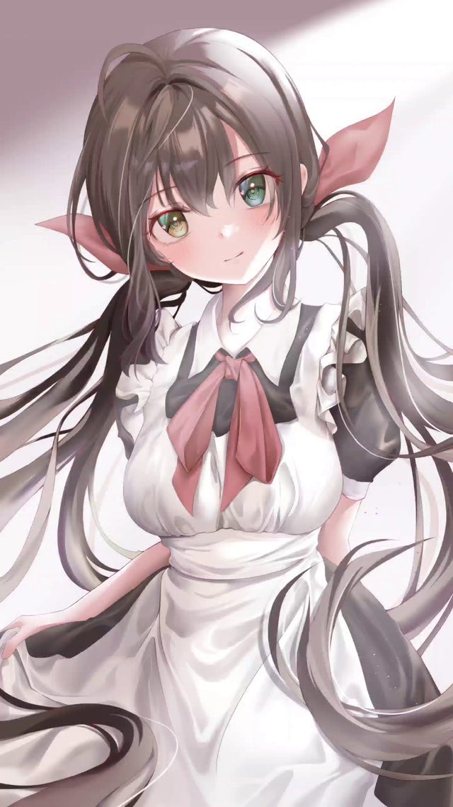 超好看双马尾女仆