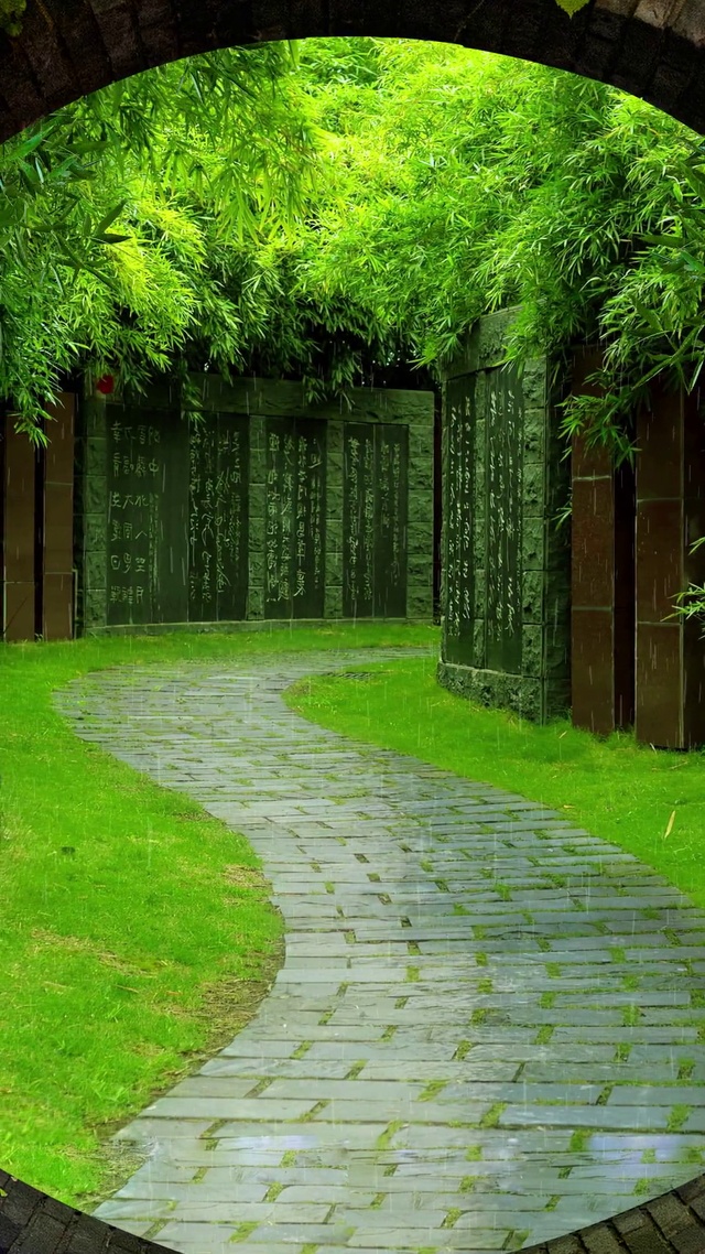 竹林惹了细雨，浓墨惹了相思。竹林听雨，品一种静，享一时闲暇，得一片悠然清绝。