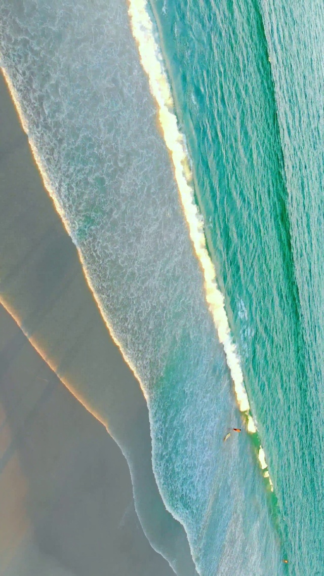 解压沙滩海浪4K