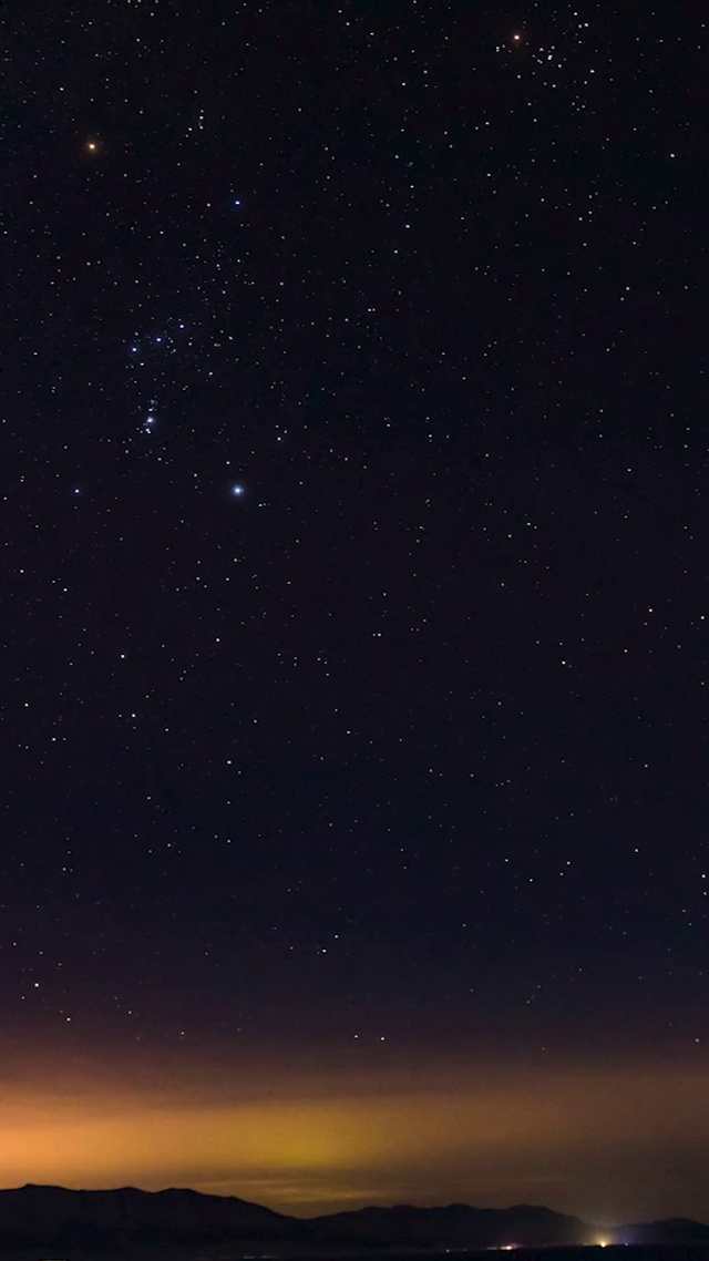 赛里木湖的星空