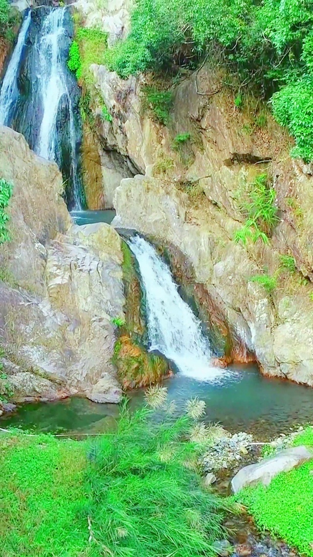 4K唯美治愈山间溪流