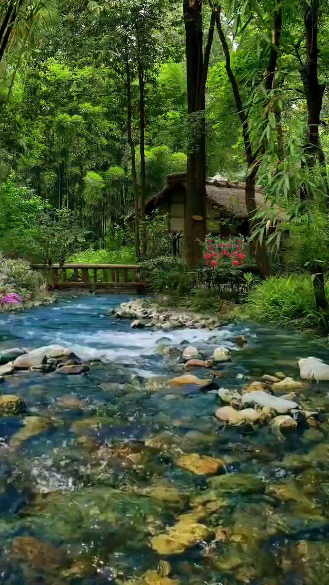 小河流水