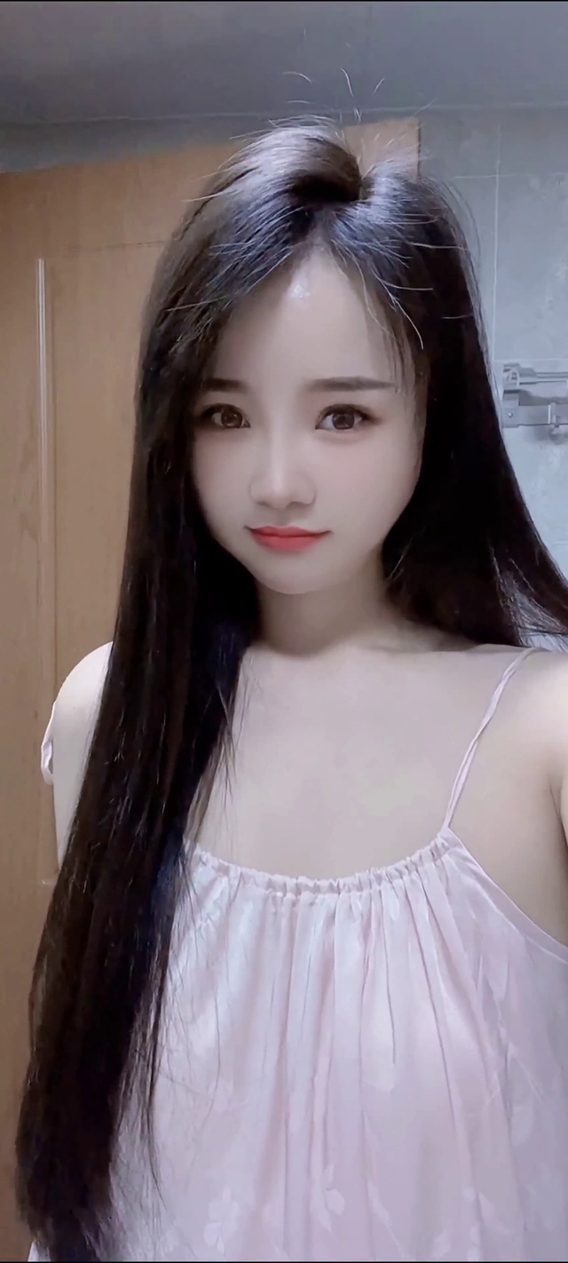 纯欲动人性感甜美治愈迷人美少女